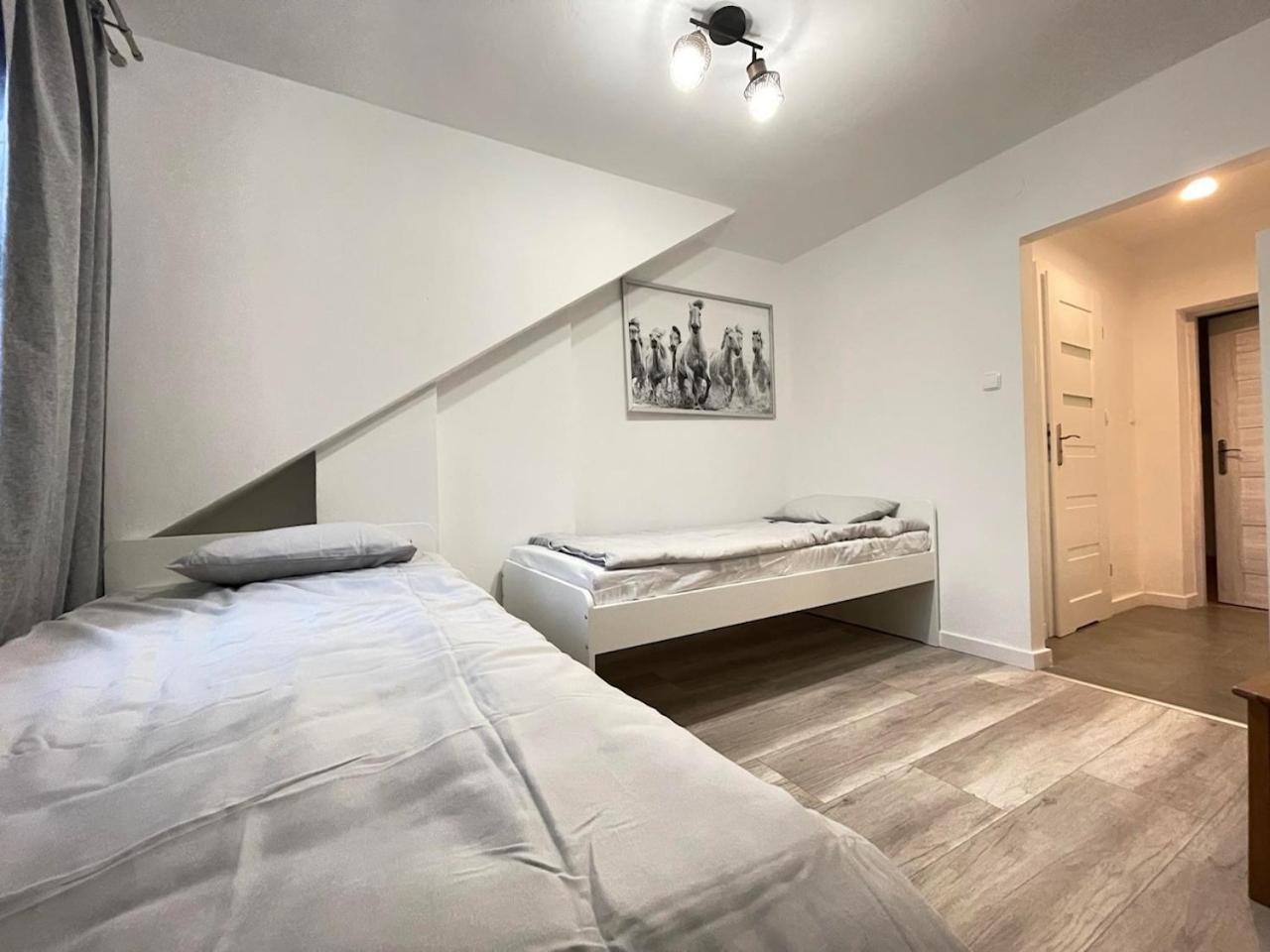 Ostoya Roztocze Hotel Szczebrzeszyn Kültér fotó
