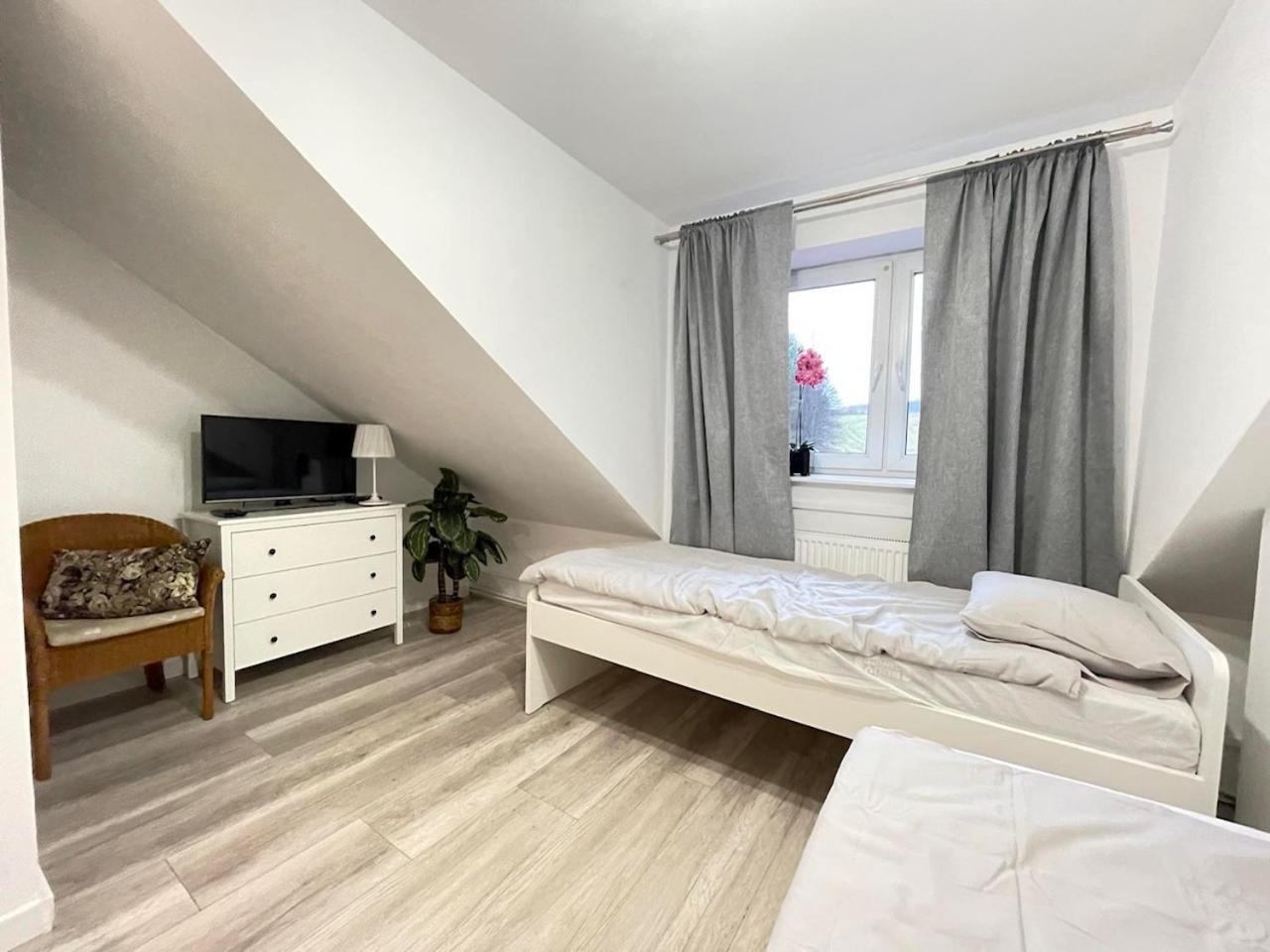 Ostoya Roztocze Hotel Szczebrzeszyn Kültér fotó