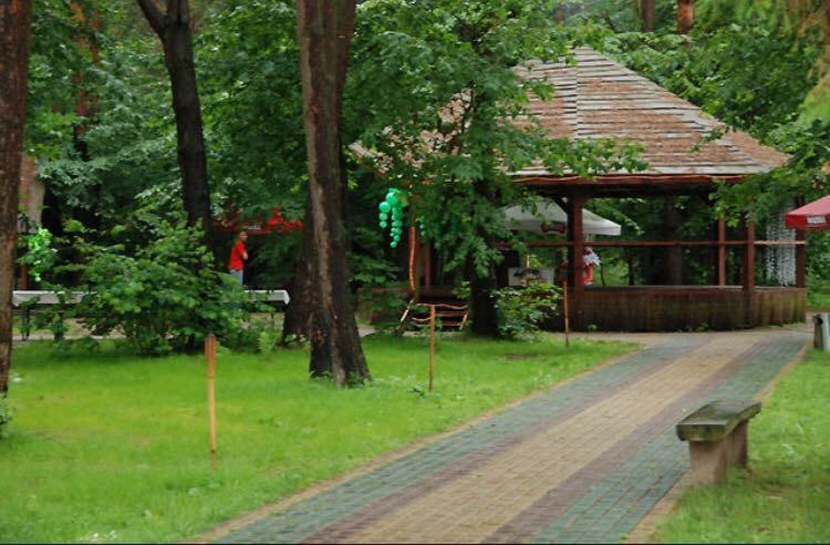 Ostoya Roztocze Hotel Szczebrzeszyn Kültér fotó